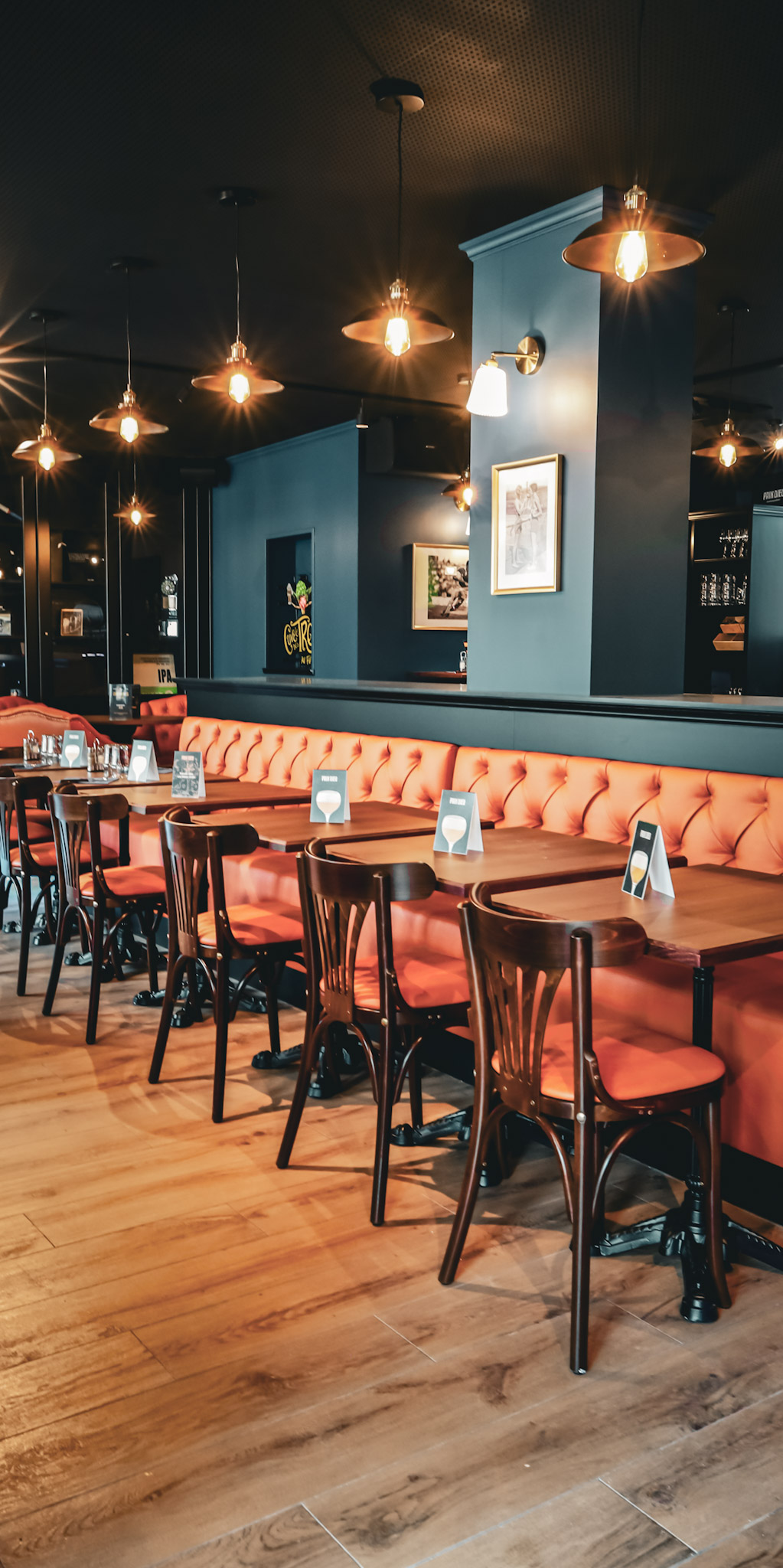 Ambiance brasserie pub à Saint-Xandre près de La Rochelle